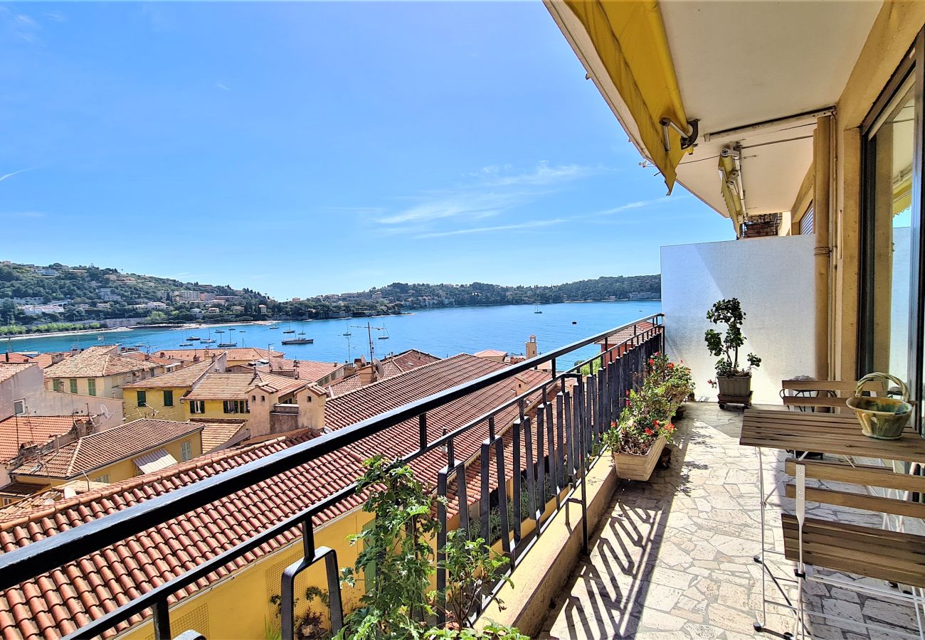 Apartment in Villefranche-sur-Mer - LE DINA PALACE