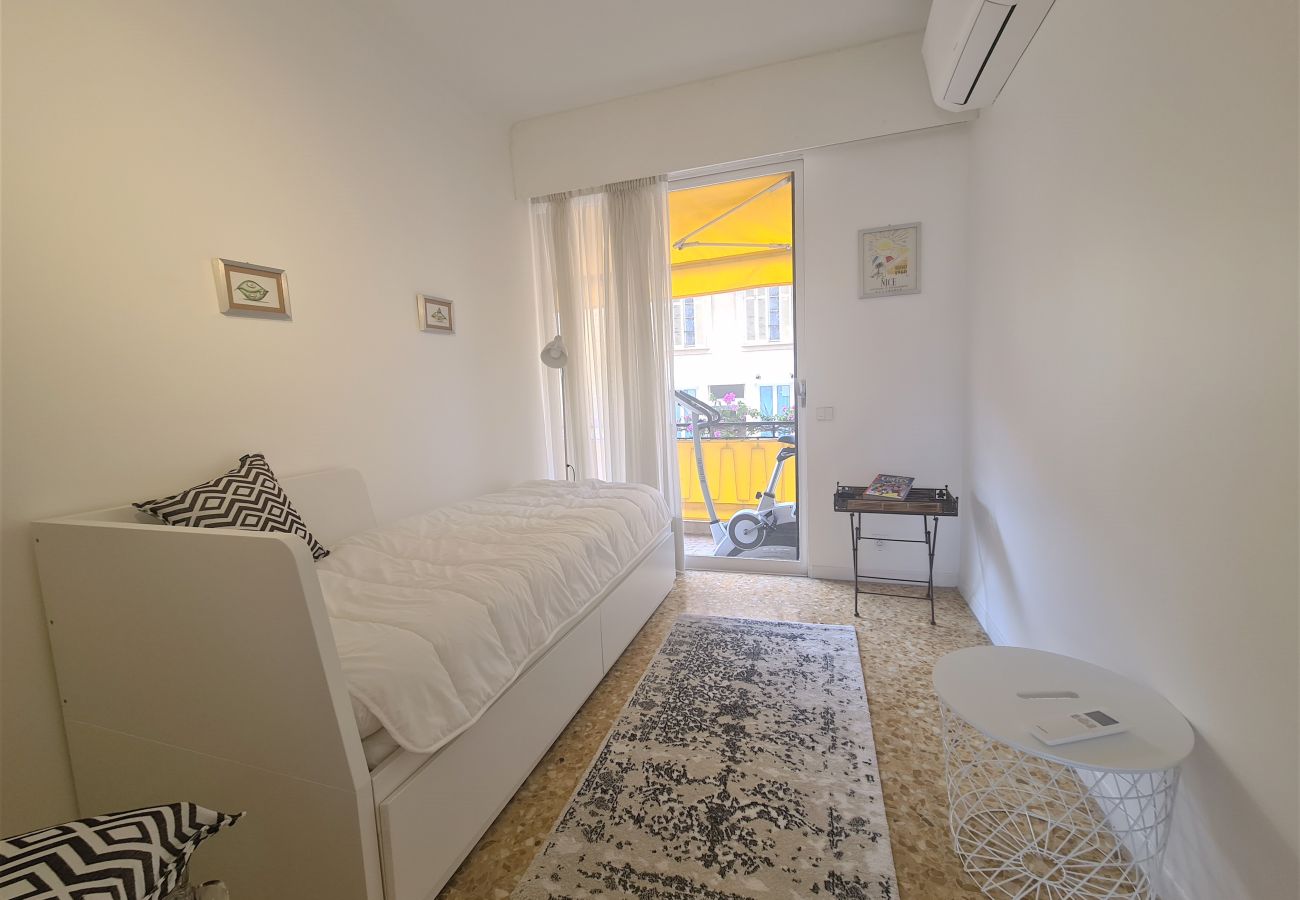 Apartment in Villefranche-sur-Mer - LE DINA PALACE