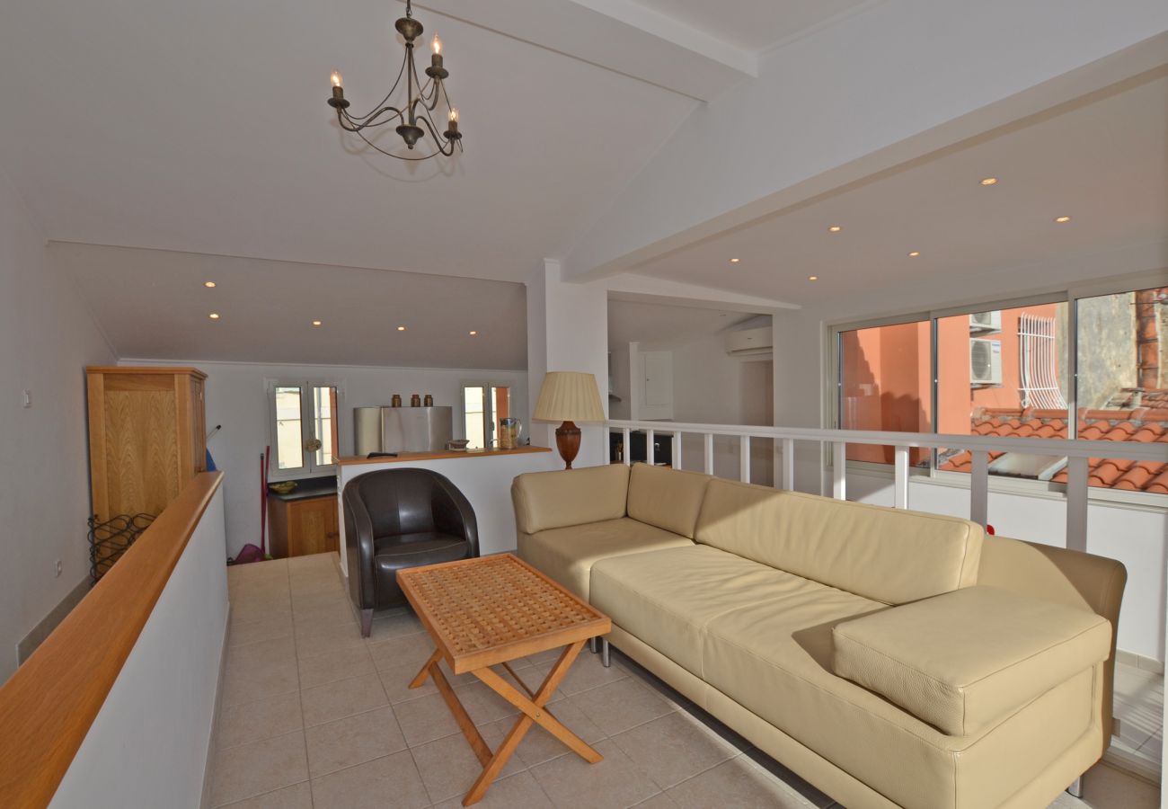 Apartment in Villefranche-sur-Mer - CLOS FLEURI