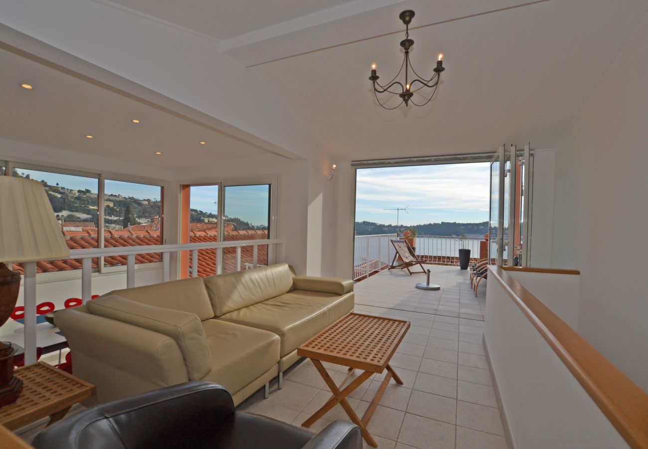 Apartment in Villefranche-sur-Mer - CLOS FLEURI