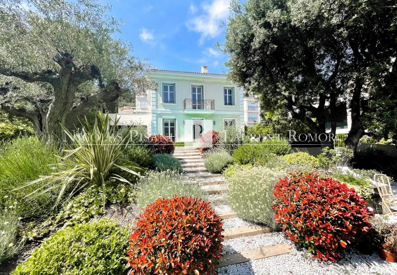 Villa in Beaulieu-sur-Mer - VILLA - CENTRE - BEAULIEU-SUR-MER