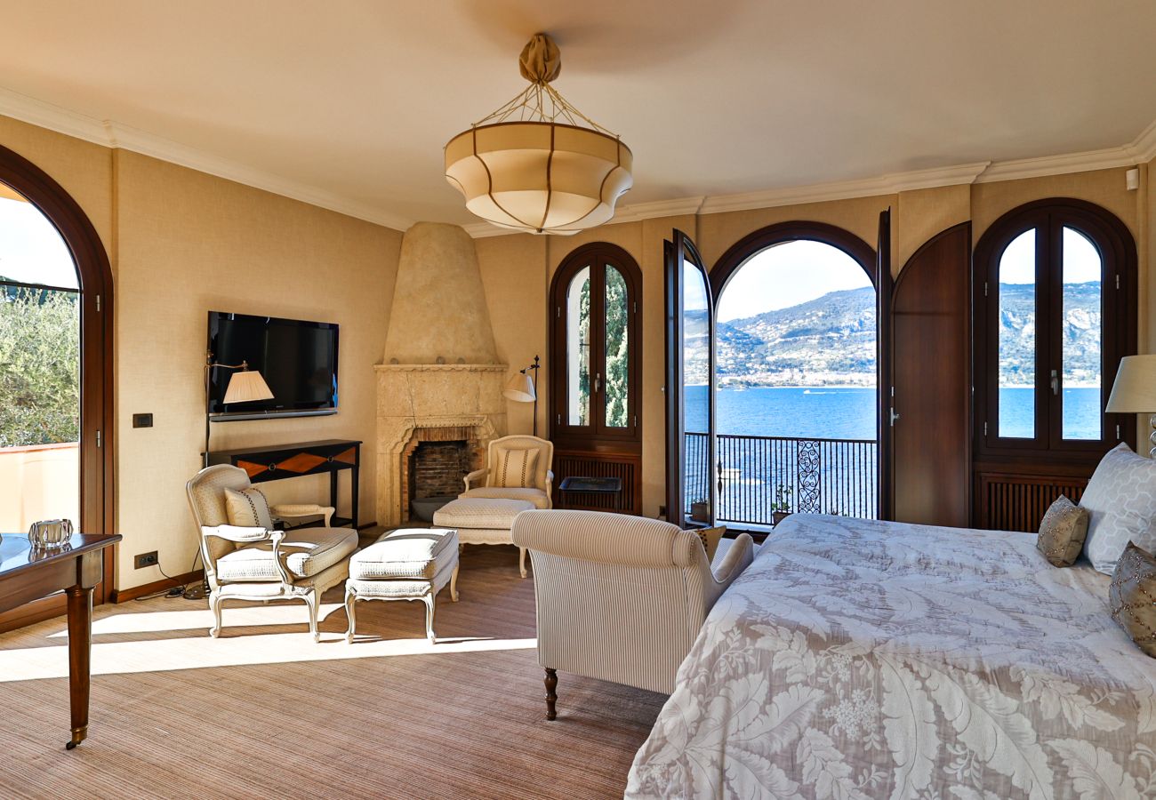 Villa in Saint-Jean-Cap-Ferrat - PIEDS DANS L EAU