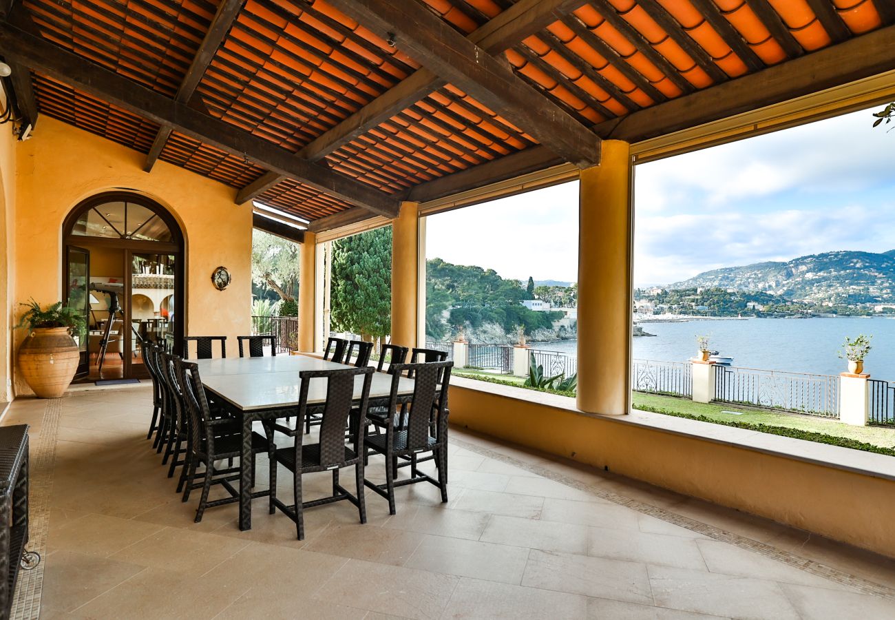 Villa in Saint-Jean-Cap-Ferrat - PIEDS DANS L EAU