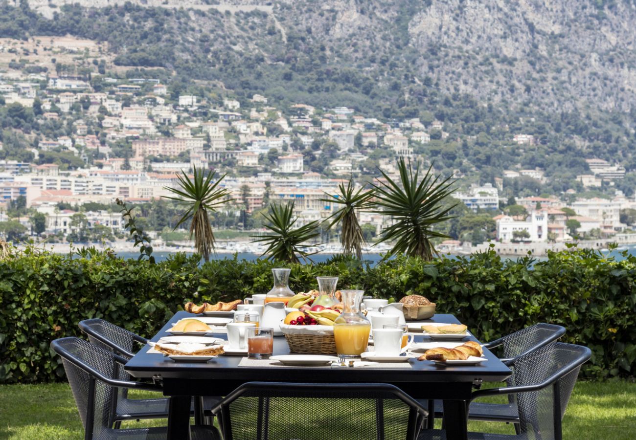 Villa in Saint-Jean-Cap-Ferrat - LA MAJESTUEUSE