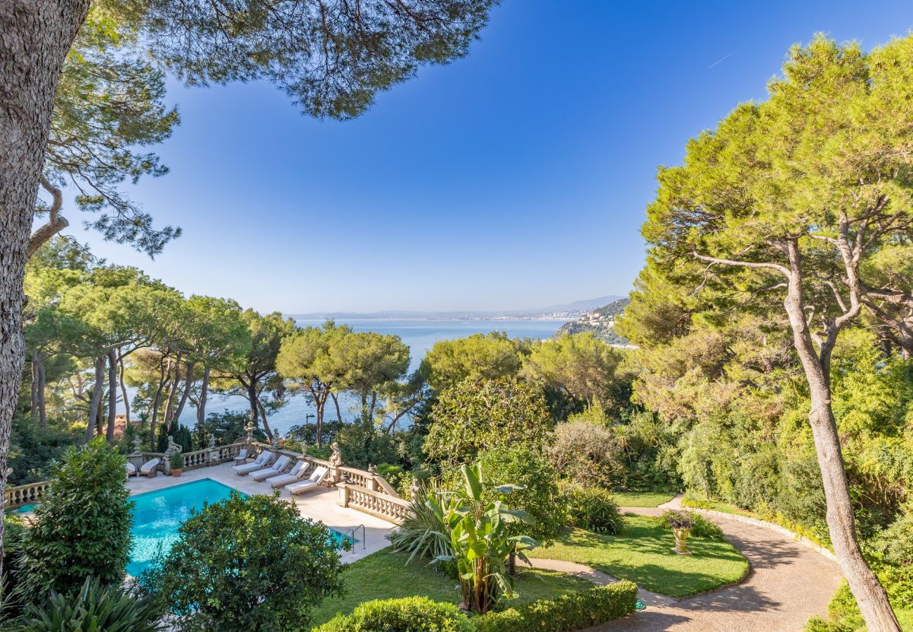 Villa in Saint-Jean-Cap-Ferrat - VILLA LES LYS