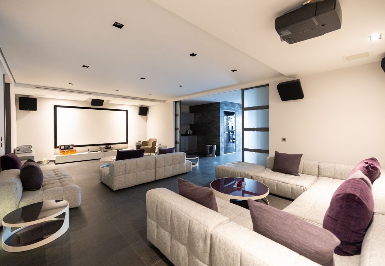 Villa in Saint-Jean-Cap-Ferrat - VILLA CONTEMPORAINE