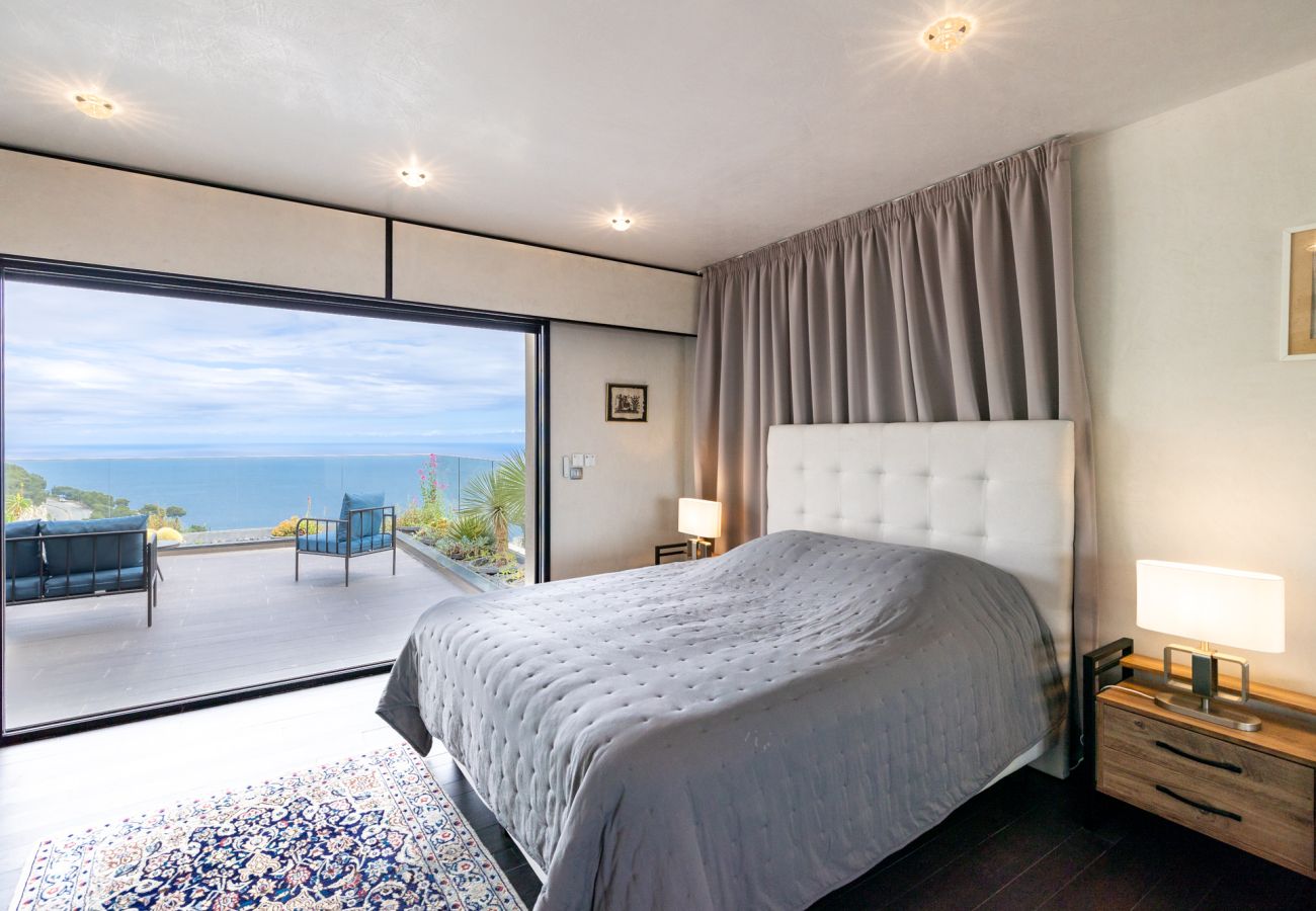 Villa in Villefranche-sur-Mer - Villa Caroubiers