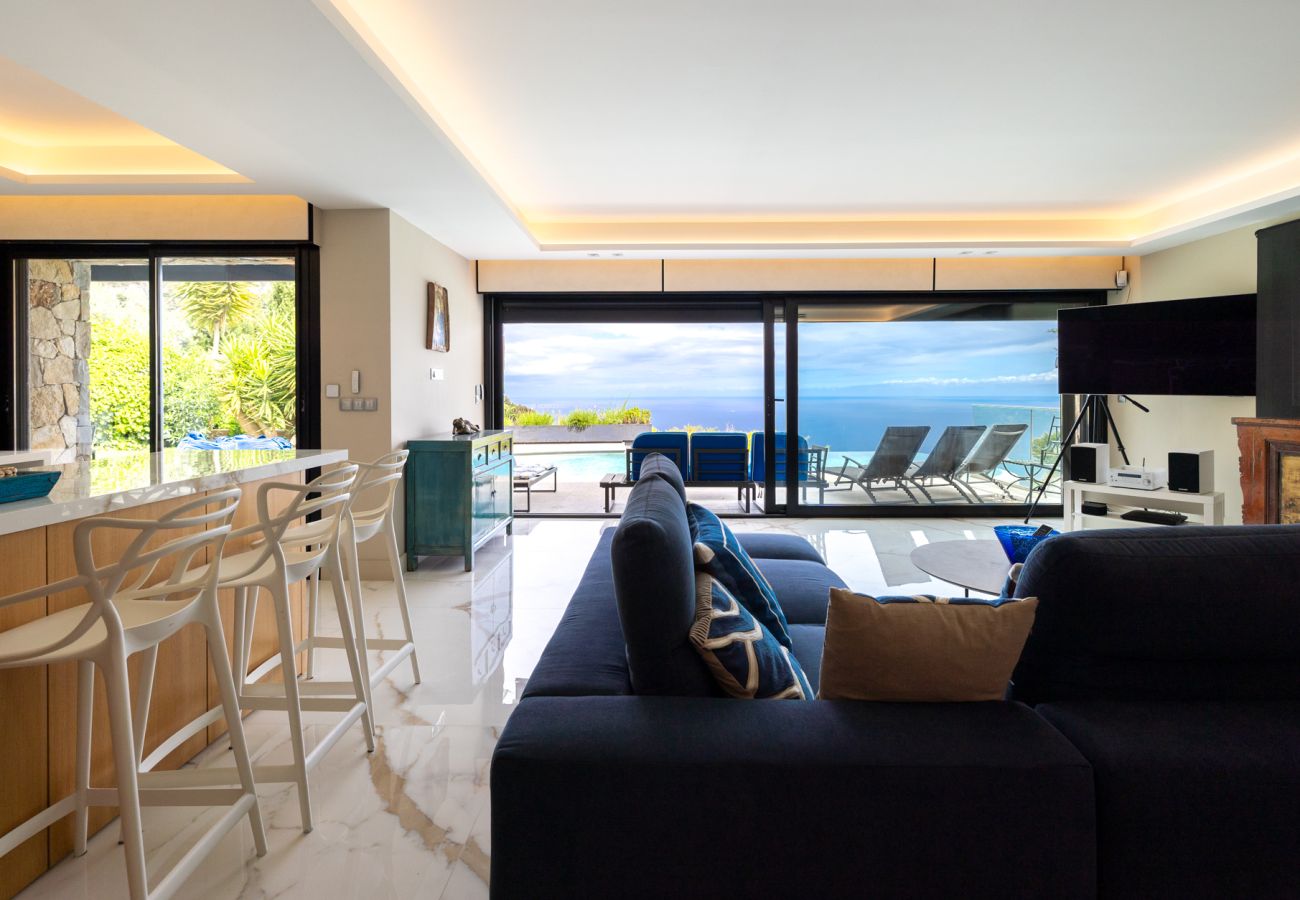 Villa in Villefranche-sur-Mer - Villa Caroubiers