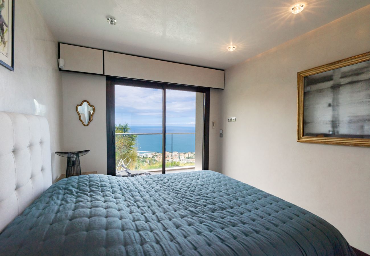 Villa in Villefranche-sur-Mer - Villa Caroubiers