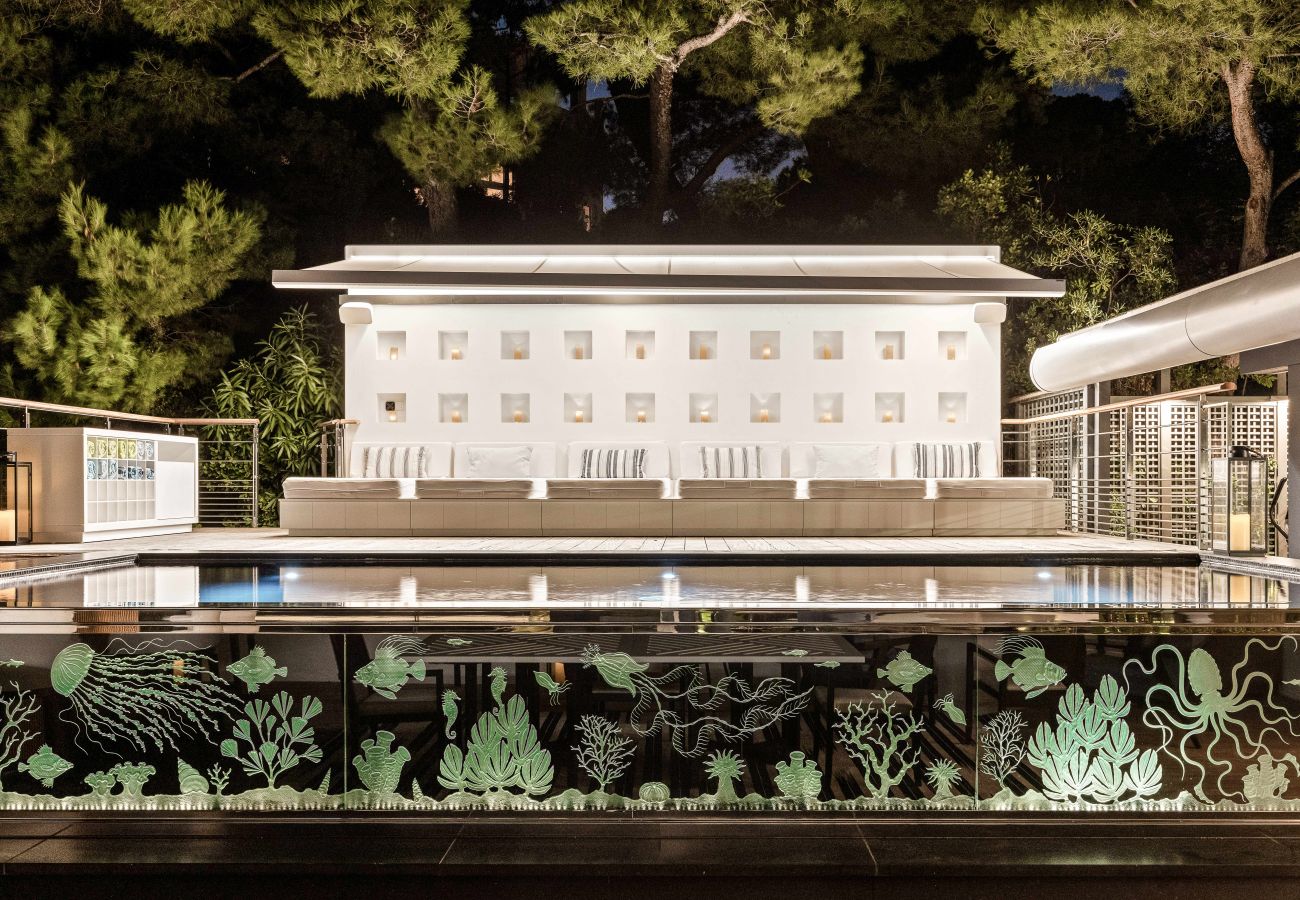 Villa à Saint-Jean-Cap-Ferrat - LA CONTEMPORAINE