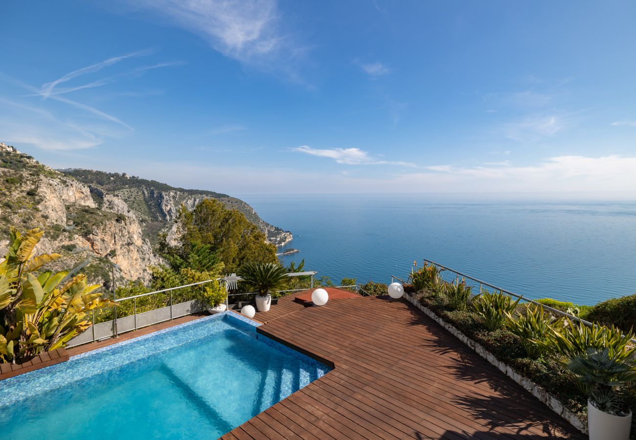 Villa à Eze - Villa entre Ciel et Mer