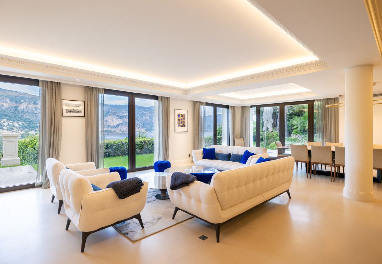 Villa à Saint-Jean-Cap-Ferrat - LA MAJESTUEUSE