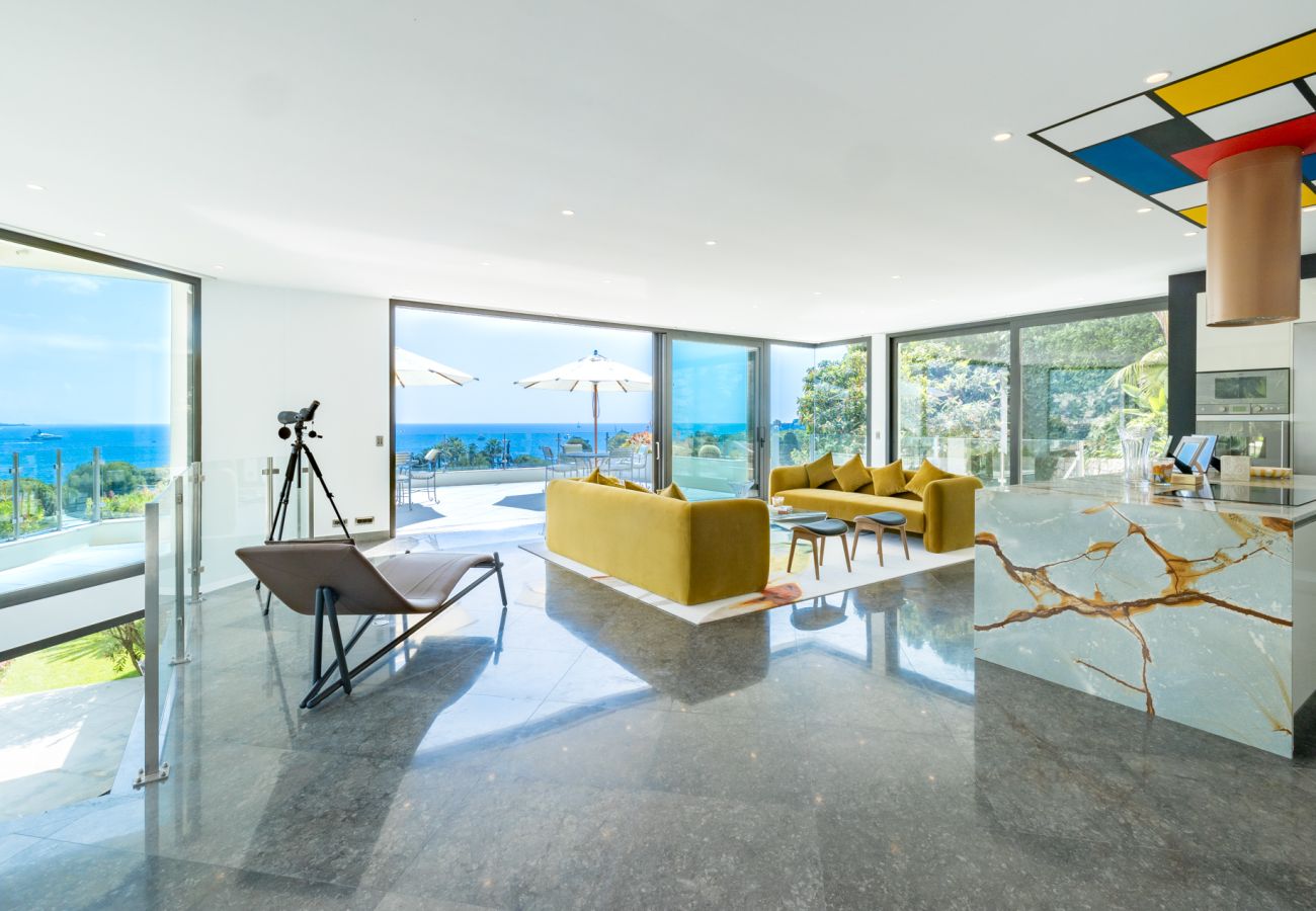 Villa à Saint-Jean-Cap-Ferrat - MARINA